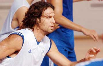 Χειρουργική επέμβαση για τον Αλβέρτη την Παρασκευή