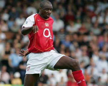 Στα χέρια ήρθαν Βιεϊρά και Λαουρέν στην Αρσεναλ