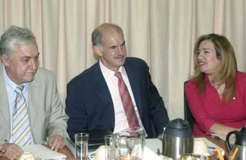 Ο προϋπολογισμός αναδεικνύει τα προβλήματα της κυβέρνησης, δήλωσε ο Γ.Παπανδρέου