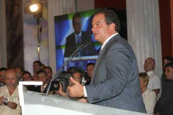 Είμαστε η παράταξη του κοινωνικού Κέντρου, τόνισε ο πρωθυπουργός στα 30χρονα της ΝΔ