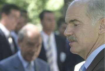 Είμαστε έτοιμοι για εκλογές, εάν απαιτηθεί, δηλώνει ο Γ.Παπανδρέου