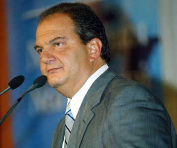 Τέλος στην πολιτική συναίνεσης από την πλευρά της κυβέρνησης