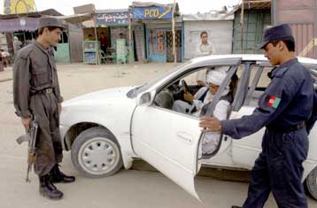 Στη σύλληψη 25 υπόπτων για διασυνδέσεις με την Αλ Κάιντα προχώρησαν οι αφγανικές αρχές