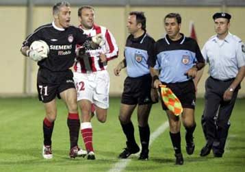 Έξαλλος ο Νικοπολίδης με τον επόπτη-Ήθελα να τον… σκοτώσω, λέει ο Γεωργάτος