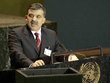 Υπομονή ζητά ο Γκιουλ από τους Τουρκοκυπρίους μετά την τελωνειακή ένωση Κύπρου-Τουρκίας