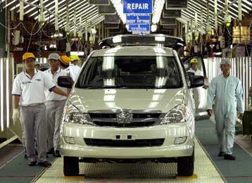 Προς τις 300.000 πωλήσεις αυτοκινήτων βαδίζει φέτος η ελληνική αγορά