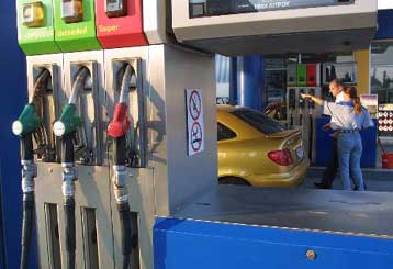 Αύξηση 15,46% στην τιμή της αμόλυβδης βενζίνης από τις αρχές του έτους