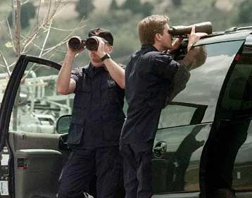 Οπλοφορούσαν οι Αμερικανοί πράκτορες στην Αθήνα, επιβεβαιώνει το FBI