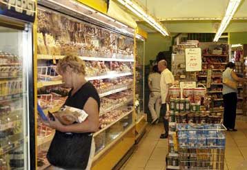 Αυξήσεις έως και 10% έρχονται στα ράφια των σουπερμάρκετ