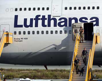 Αναγκαστική προσγείωση στην Κύπρο για αεροπλάνο της Lufthansa με προορισμό Τελ Αβίβ