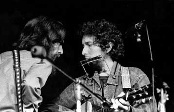 Θυμωμένος, αλλά ελάχιστα αποκαλυπτικός Ντίλαν στην αυτοβιογραφία του, «Chronicles»