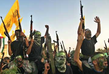 Ο Σαρόν αποσυνδέει την απόσυρση από τη Γάζα με την ειρηνευτική διαδικασία