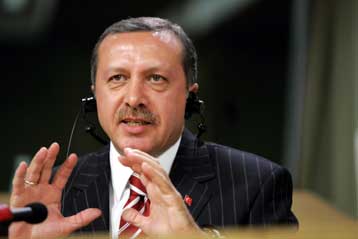 Αναγνώριση της Κυπριακής Δημοκρατίας με ανταλλάγματα, λέει ο Ερντογάν μετά την έκθεση