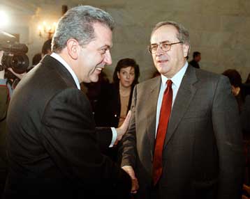 Θέματα τουριστικής πολιτικής στο επίκεντρο της συνάντησης Κωνσταντόπουλου-Αβραμόπουλου