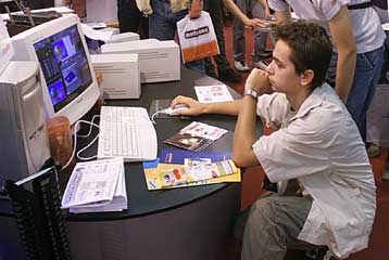 Και οι Ευρωπαίοι «πειρατές» του Διαδικτύου στο στόχαστρο της μουσικής βιομηχανίας