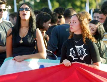 Μεγάλη η συμμετοχή στο πανελλαδικό συλλαλητήριο του ΚΚΕ στο Πεδίον του Αρεως