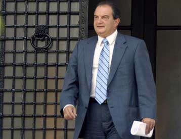 Το παζλ της προεδρικής εκλογής ολοκληρώνεται στο Μέγαρο Μαξίμου