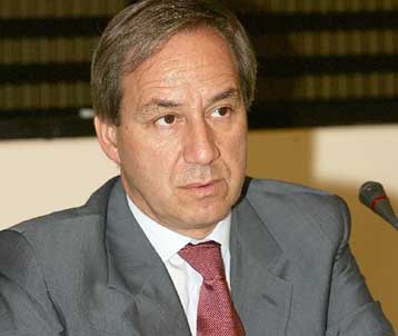 Μείωση της φορολογίας καταθέσεων προανήγγειλε ο Γ.Αλογοσκούφης