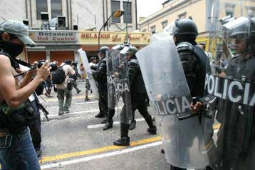 Υλικό των ανεξάρτητων μέσων ενημέρωσης Indymedia κατασχέθηκε από το FBI