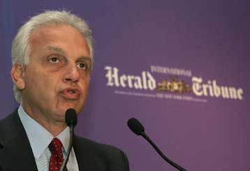 Επιτάχυνση των διαρθρωτικών αλλαγών ζητούν οι Έλληνες τραπεζίτες