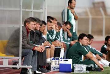 Αμφίβολος ο Μπικόφσκι για τα ματς με Αιγάλεω, Αρσεναλ-«Φιλικό» 4-0 επί του Ηλυσιακού