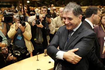 Το Ευρωκοινοβούλιο απορρίπτει τον υποψήφιο επίτροπο Δικαιοσύνης Ρόκο Μπουτιλιόνε