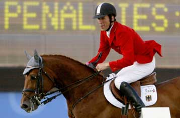 Δύο ιππείς χάνουν τα χρυσά Ολυμπιακά μετάλλια τους λόγω ντόπινγκ στα άλογά τους