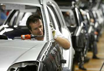 Σε περικοπή 12.000 θέσεων εργασίας στην Ευρώπη φέρεται να προχωρά η General Motors