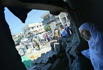 Επέζησε βομβιστικής επίθεσης ο επικεφαλής των υπηρεσιών ασφαλείας στη Γάζα