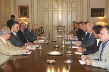 Κινητοποιήσεις προαναγγέλλει η Πανελλήνια Ναυτική Ομοσπονδία