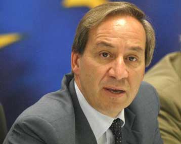 Η Κομισιόν αμφισβητεί το ρεαλισμό των στόχων του προϋπολογισμού του 2005