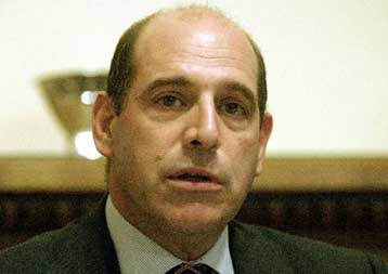 Ο ΣΕΒ στηρίζει τις πρωτοβουλίες κατά της διαπλοκής, λέει ο Οδ.Κυριακόπουλος