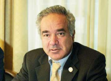 Προαυλισμό χωρίς κλουβί για τους καταδικασθέντες της 17Ν ζητά ο ΔΣΑ