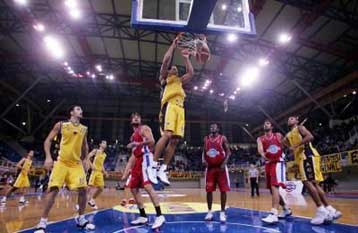 Μεγάλη νίκη για τον Πανιώνιο, 81-74 την ΑΕΚ, ο ΠΑΟΚ 74-61 τον Πανελλήνιο