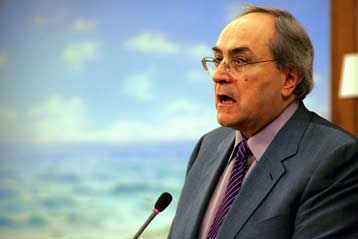 Συνεννόηση σε προοδευτική κατεύθυνση ζητά ο Ν.Κωνσταντόπουλος για την εκλογή Προέδρου