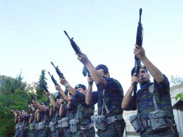 Σε βαριά ατμόσφαιρα οι κηδείες των τεσσάρων πιλότων των F-16