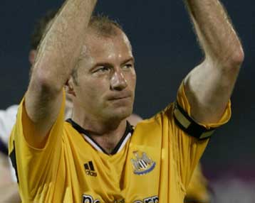 «Ανοιξαν» κεφάλια στο «Βάλεϊ», όπου Τσάρλτον και Νιούκαστλ ανεδείχθησαν ισόπαλες 1-1