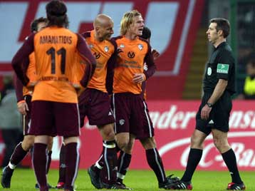 Έπεσε η Βόλφσμπουργκ από την… κορυφή, «βυθίστηκε» η «Λάουτερν», ατίθασοι οι Έλληνες