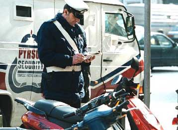 Ανεξόφλητες κλήσεις καλούνται να πληρώσουν 140.000 Αθηναίοι