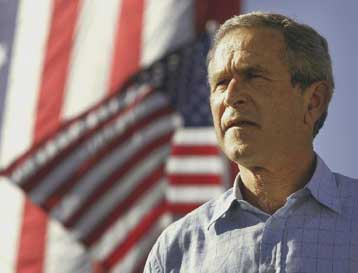 Οκτώ μονάδες μπροστά ο Μπους έναντι του Κέρι