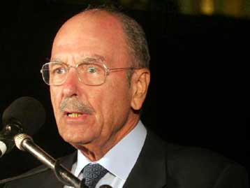 Δεν υφίσταται θέμα Τσάμηδων, υπογραμμίζει ο Κ.Στεφανόπουλος από την Αλβανία