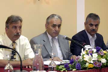 Αναξιοκρατία και αδιαφάνεια στην επιλογή διευθυντών καταγγέλλουν οι εφοριακοί