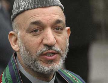 Ο Χαμίντ Καρζάι πιθανότερος νικητής των προεδρικών εκλογών στο Αφγανιστάν