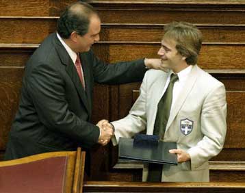 Πανηγυρική τελετή της Βουλής για τους Έλληνες Ολυμπιονίκες, παρουσία των πολιτικών αρχηγών