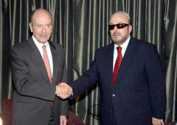 Ελλάδα και Αλβανία πρέπει να κοιτάξουν στο μέλλον, συμφωνούν Στεφανόπουλος – Νάνο