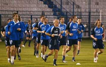 Δεν φοβάται ο Ντεμόλ την Μίντλεσμπρο, θέλει νίκη του Αιγάλεω με 1-0 ή 2-1!