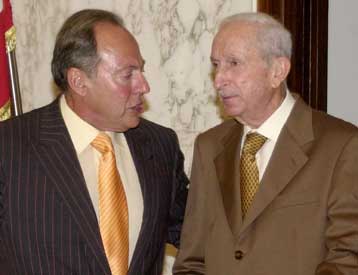 Στον πρώην πρωθυπουργό του Λιβάνου Ομάρ Καράμι η εντολή σχηματισμού νέας κυβέρνησης