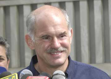 Η προεδρολογία πόρρω απέχει από την επίσημη θέση του ΠΑΣΟΚ, επανέλαβε ο Γ.Παπανδρέου