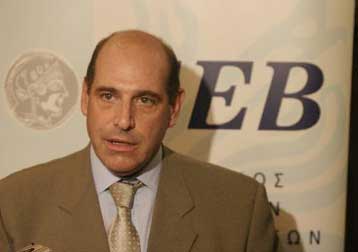 Για «λάθος χειρισμούς» στο θέμα της απογραφής κάνει λόγο ο ΣΕΒ