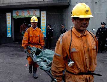 Αυξάνεται ο αριθμός των θυμάτων από την έκρηξη σε ορυχείο της Κίνας